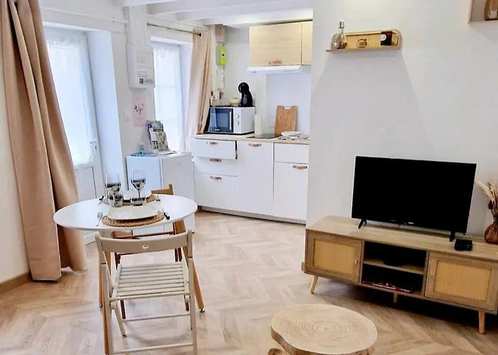 בית נופש Lamaisonnette 500m Juno *